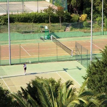 Montfleury فندق 4*