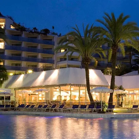 Montfleury カンヌ